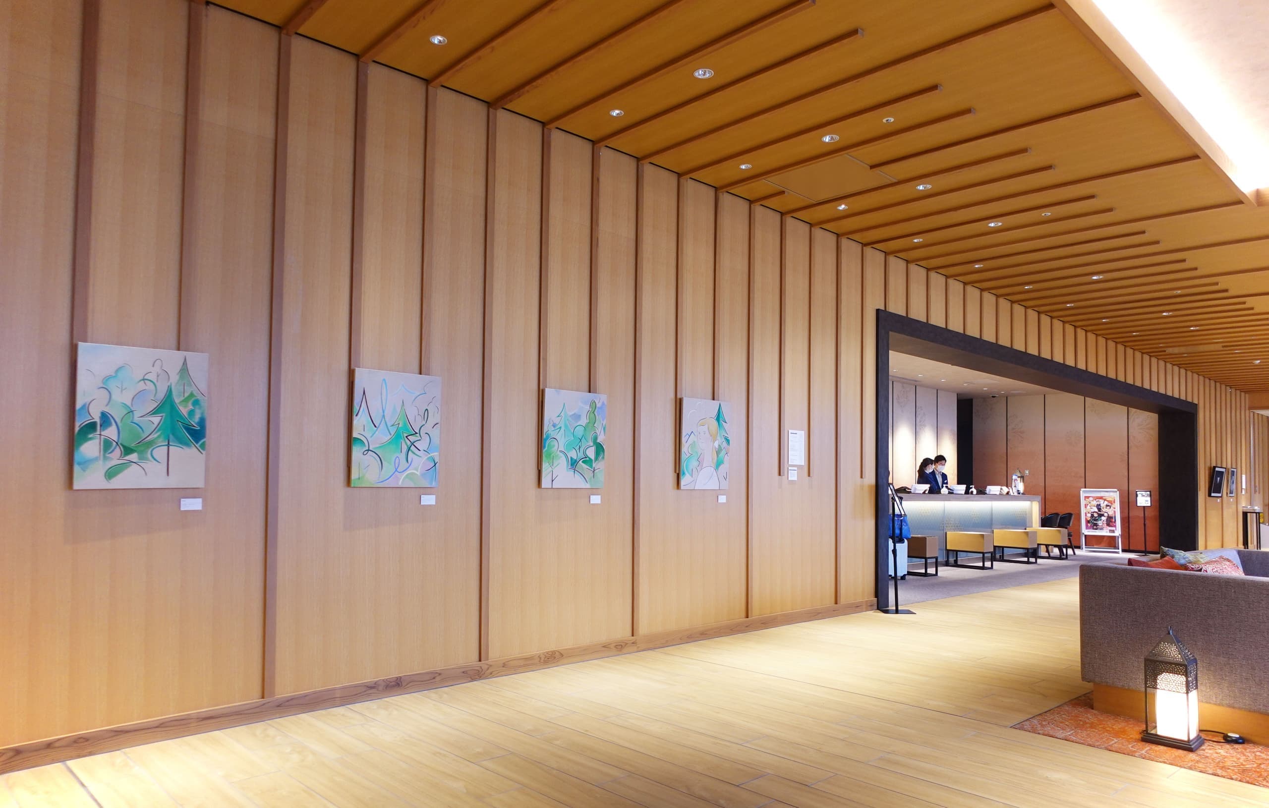 lobby_5.jpg
